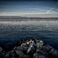 Bord du lac Léman - Évian-les-Bains - Haute-Savoie - France Bord du lac Léman - Évian-les-Bains - Haute-Savoie - France