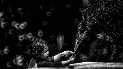 Gens Aime la vie et la vie t’aimera. Aime les gens et les gens t’aimeront. Arthur Rubinstein